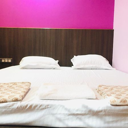 Chanda Palace Guest House Hazaribag ภายนอก รูปภาพ