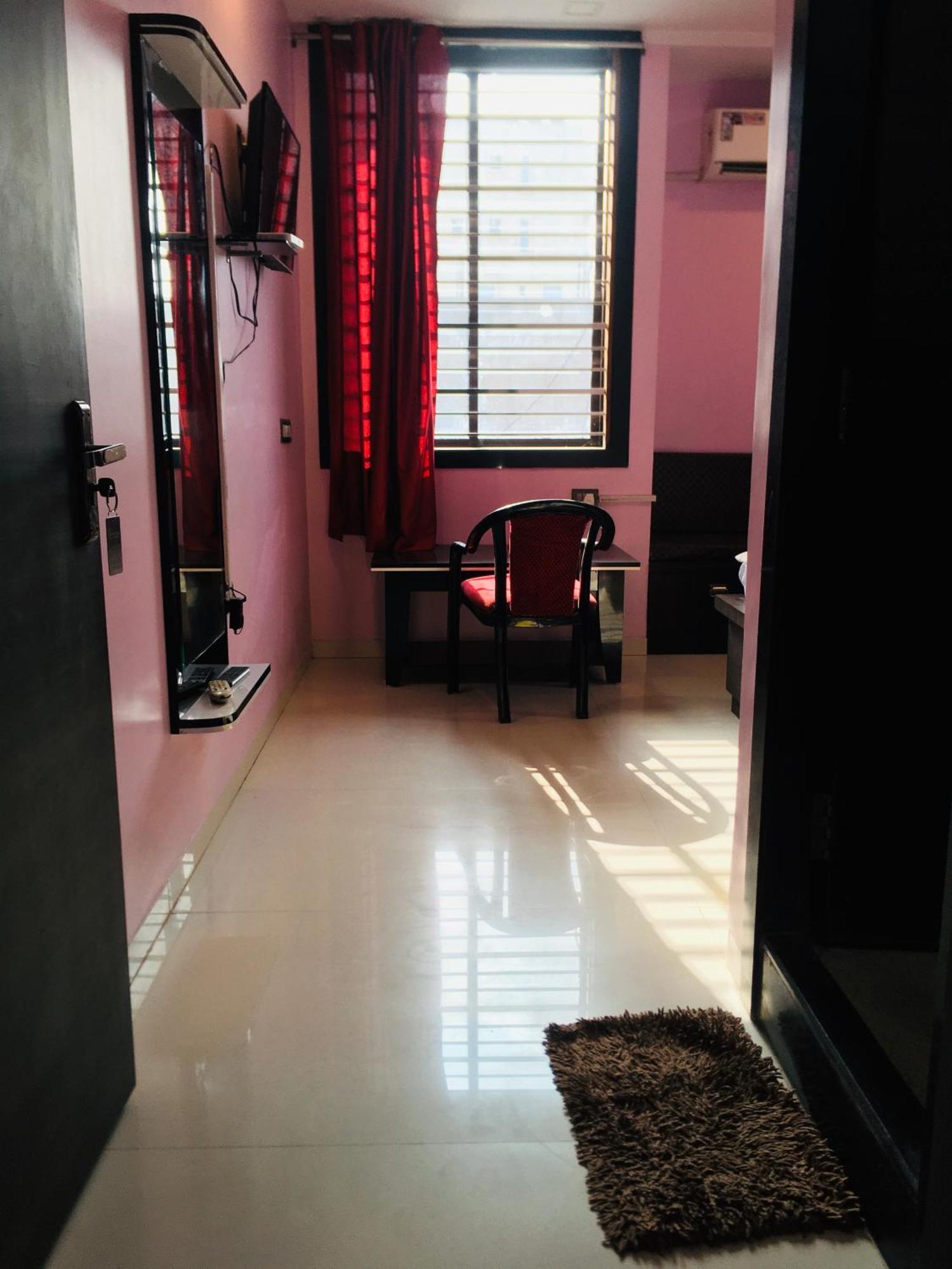 Chanda Palace Guest House Hazaribag ภายนอก รูปภาพ